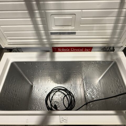 Chest Freezer 8.7 cubic feet Rental in Rochester, NY