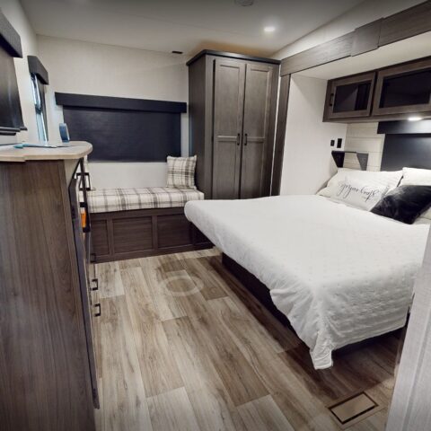 RV- Trailer Swift Rental in Rochester, NY